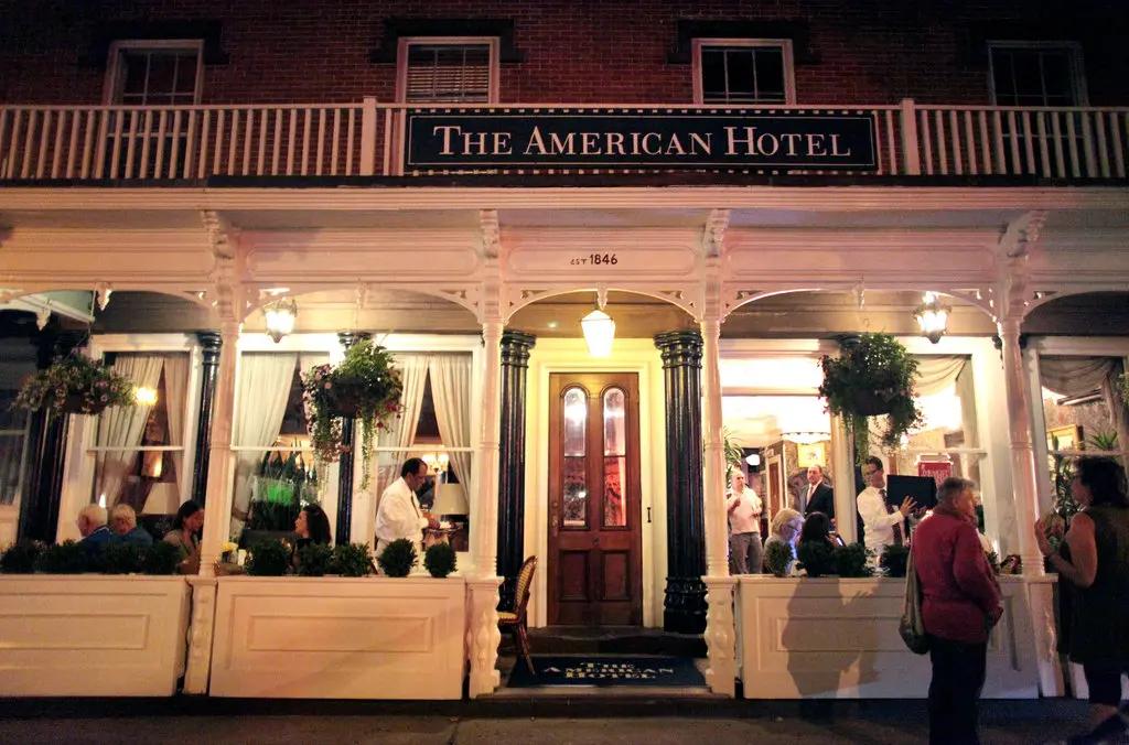 The American Hotel