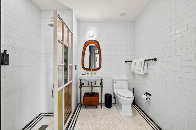 Image of Living space #3