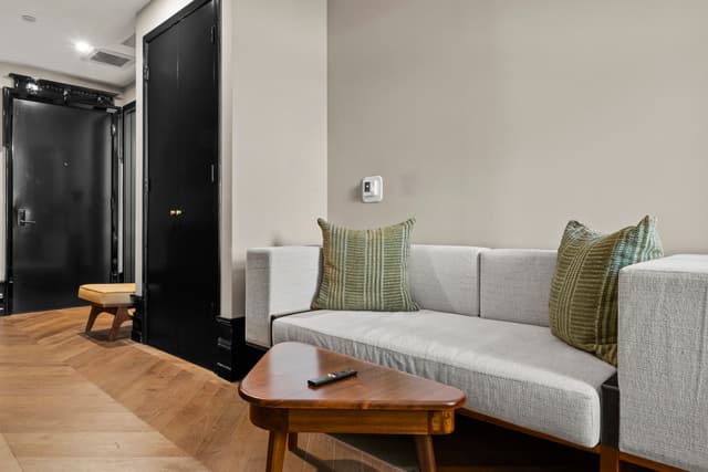 Image of Living space #2