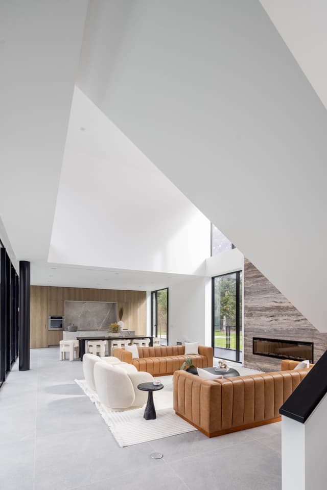 Image of Living space #2