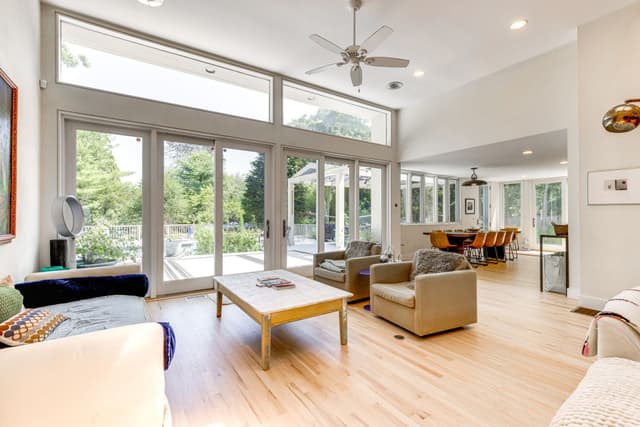 Image of Living space #4