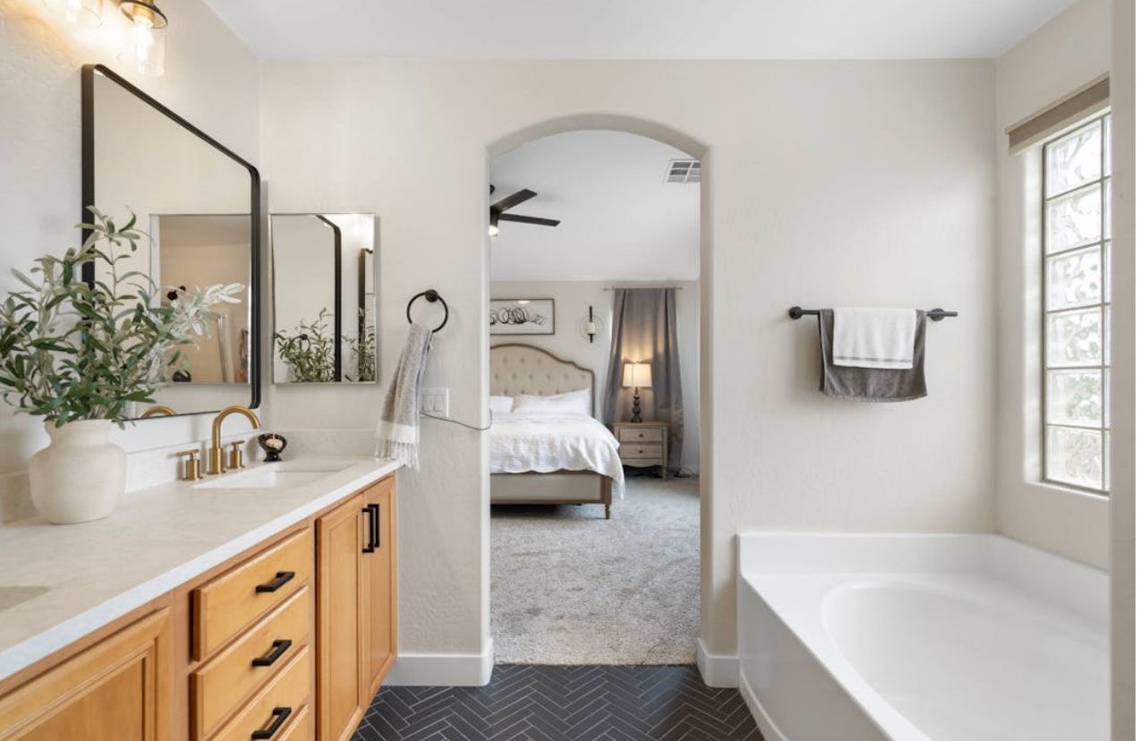 Gilbert Oasis | Gilbert | Spacious Home with Pool photo 24