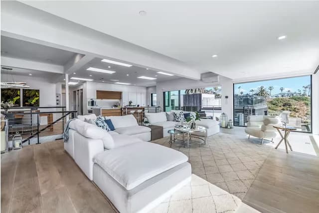 Image of Living space #5