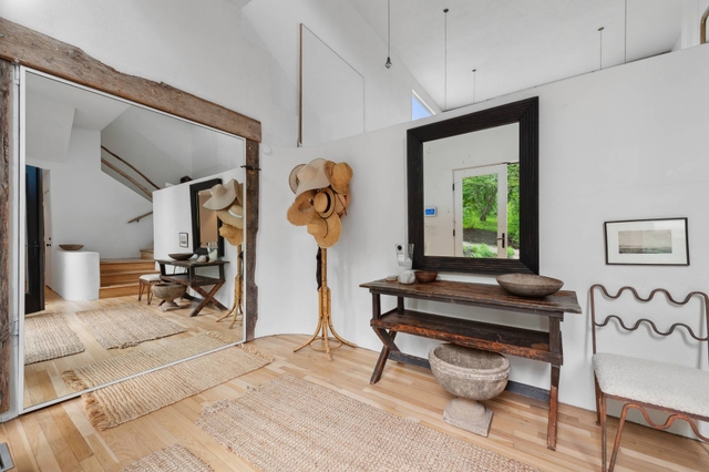 Image of Living space #11