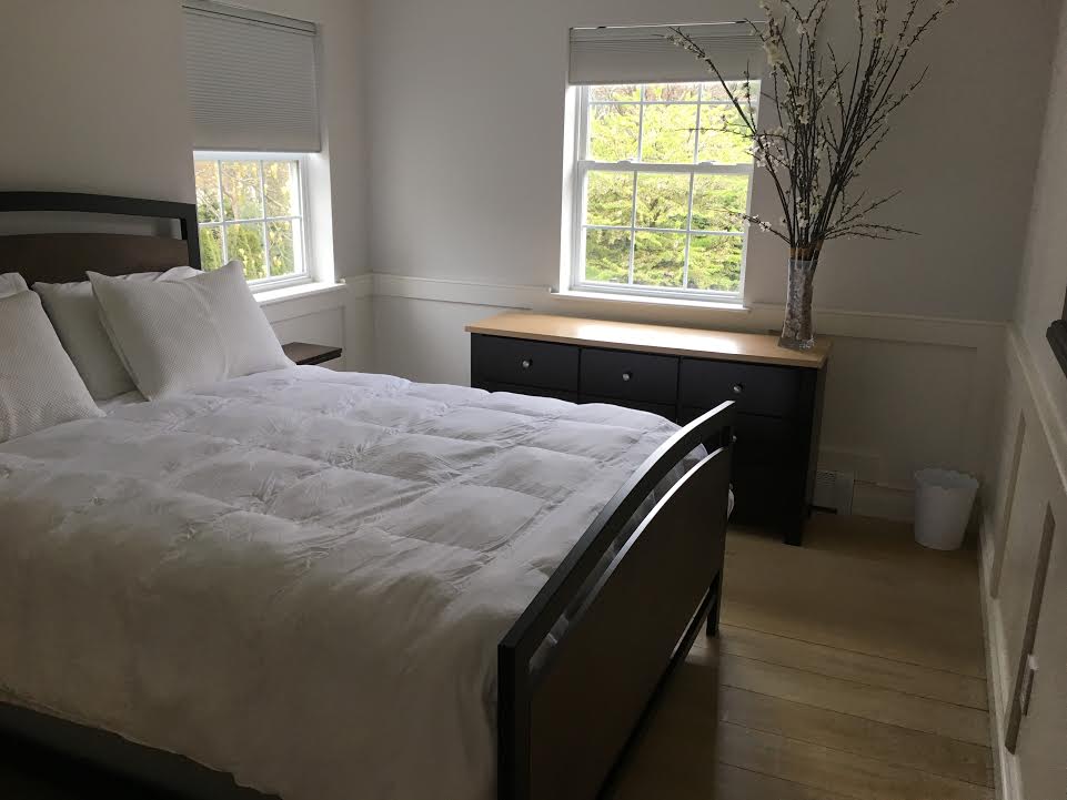 Eastgate Haven | Wainscott | Expansive Home with Pool & Jacuzzi photo 13