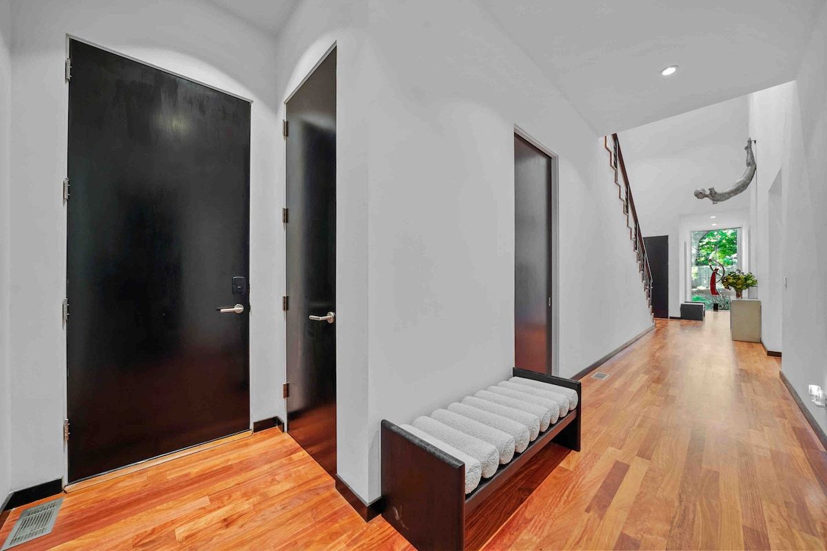 Eastwood Villa | East Hampton | Modern Retreat with Pool and Spa photo 19