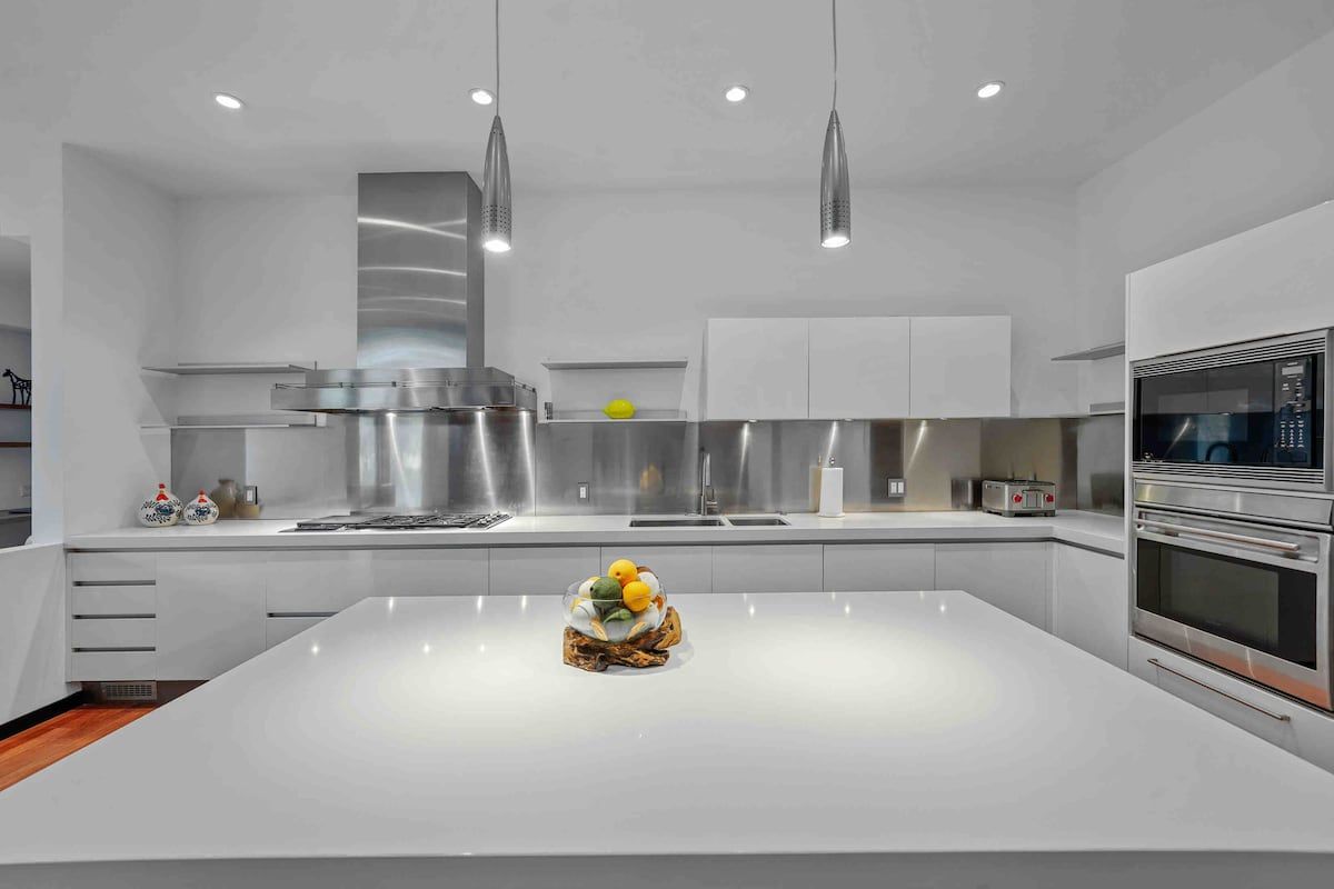 Eastwood Villa | East Hampton | Modern Retreat with Pool and Spa photo 12