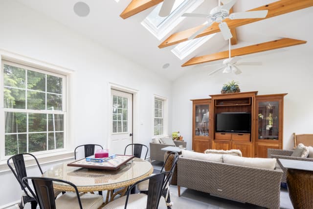 Image of Living space #2