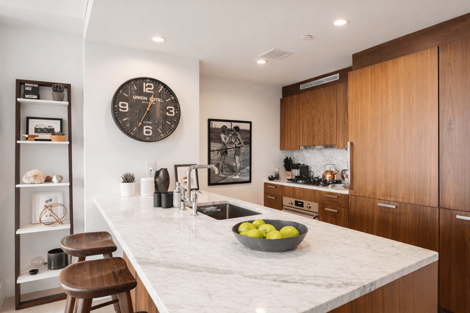 Union Residence | Williamsburg | Modern Apartment with City Views photo 9