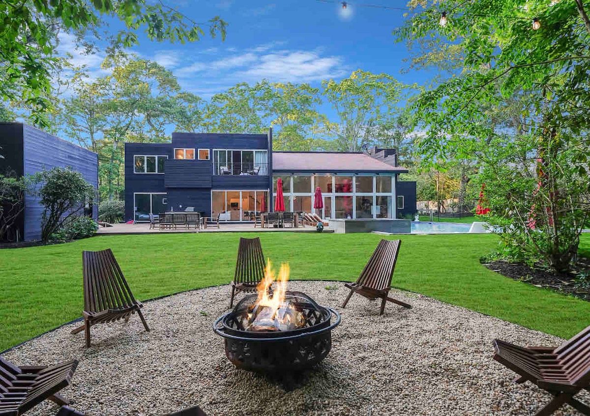 Eastwood Villa | East Hampton | Modern Retreat with Pool and Spa photo 41