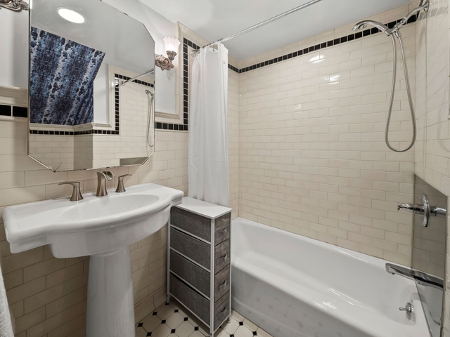 Image of Living space #6