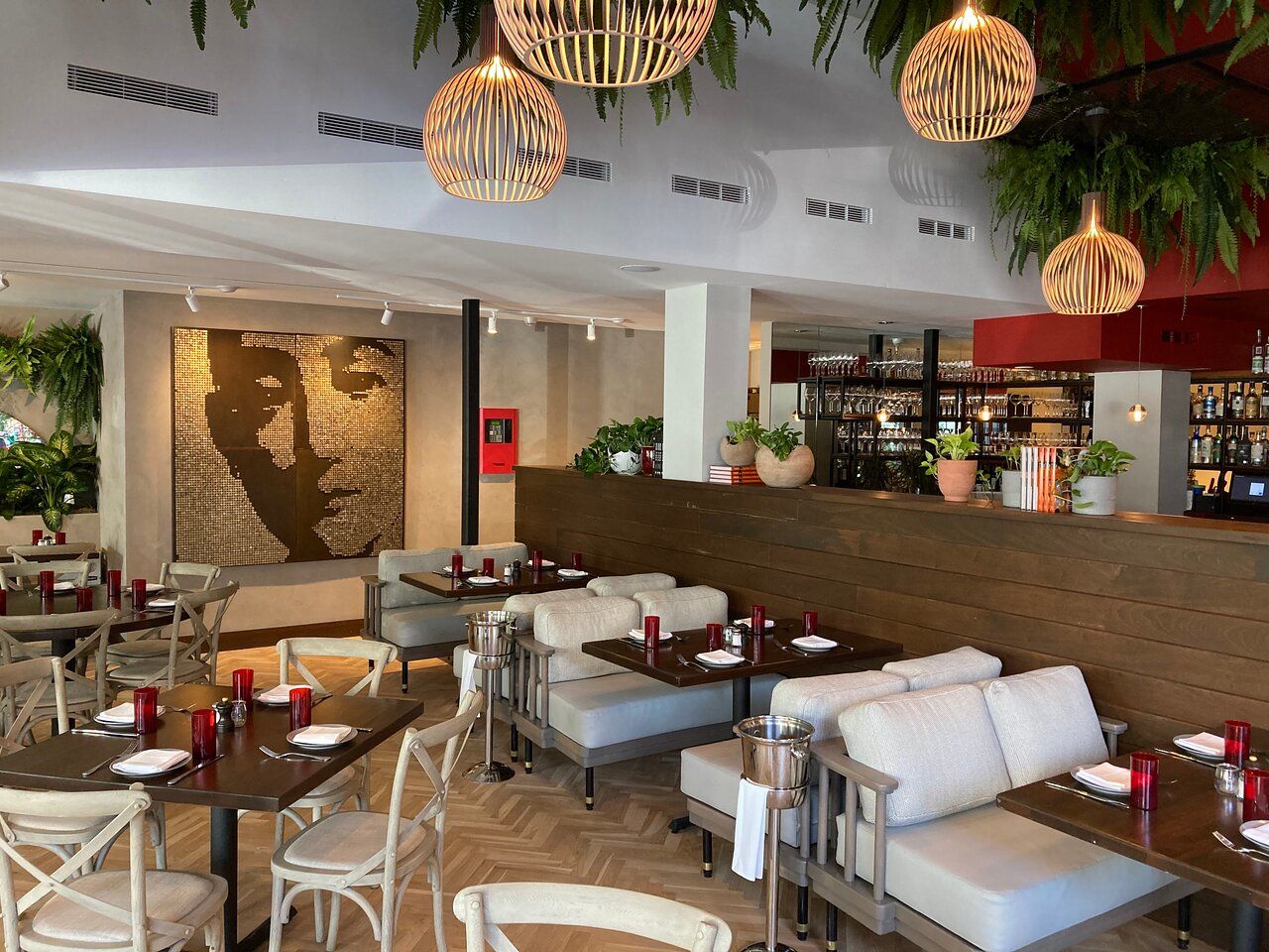 Michael's Genuine Food & Drink