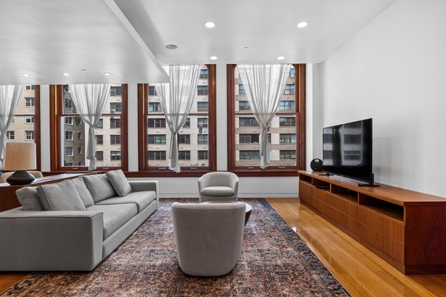 Image of Living space #4