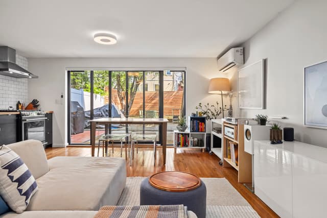 Image of Living space #6