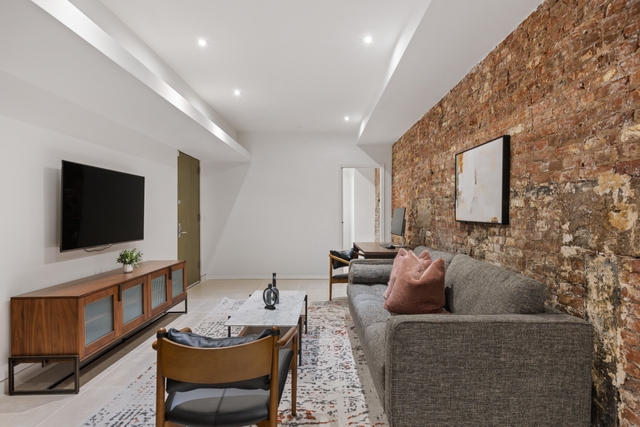 Image of Living space #2