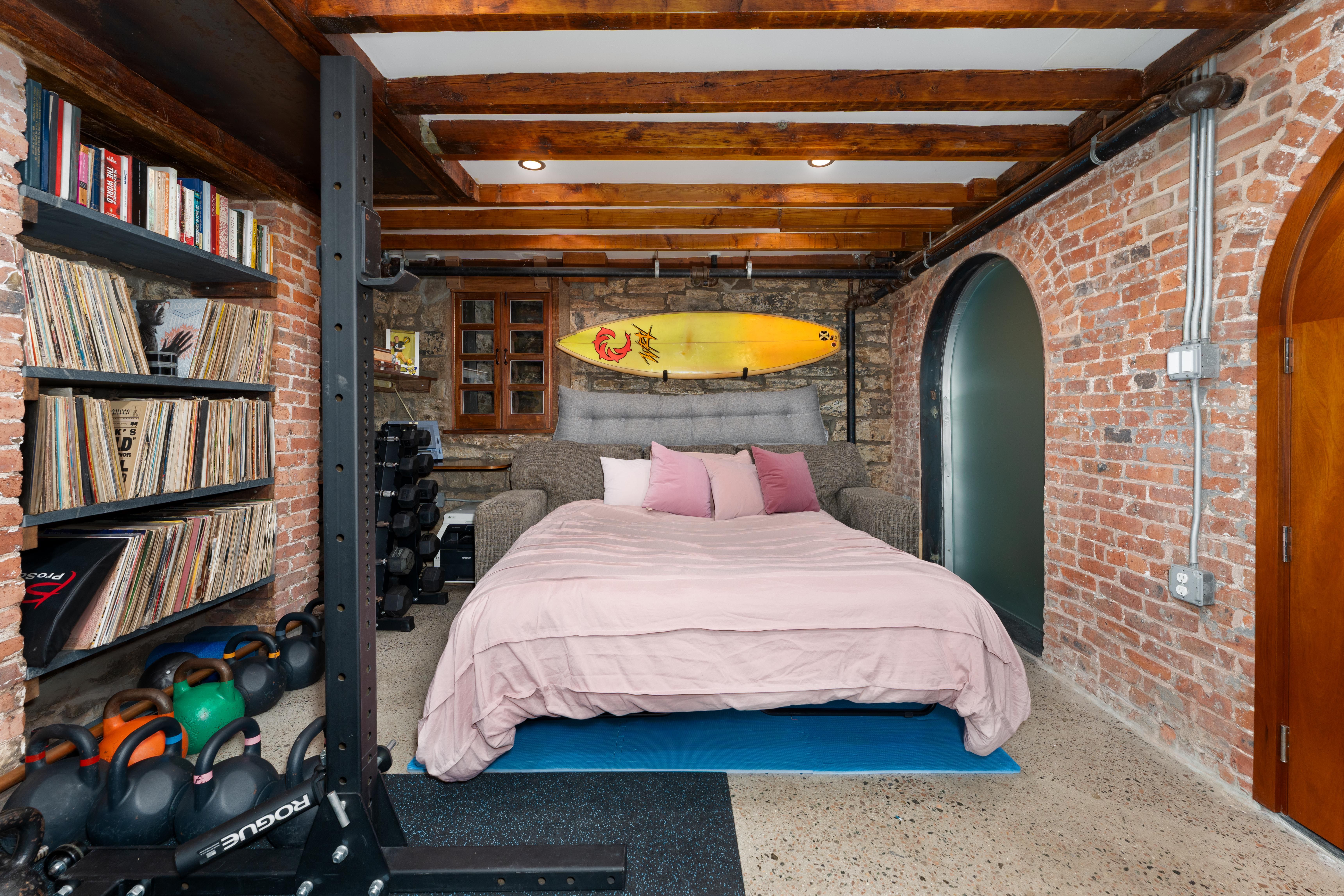 Bedstuy Belle | Bed-Stuy | Two-Story Apartment w/ Hot Tub, Sauna & Gym photo 20