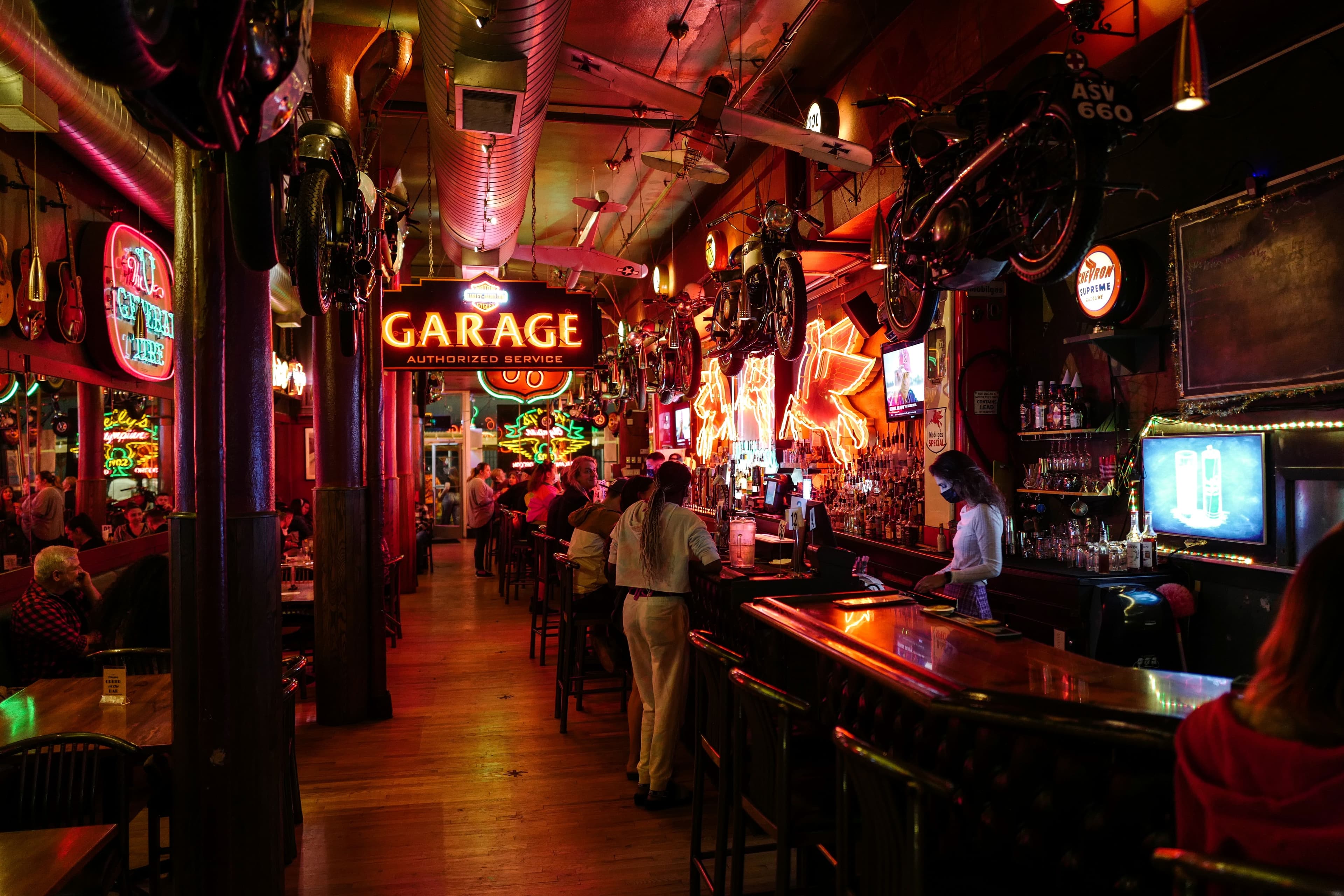Highway Restaurant and Bar