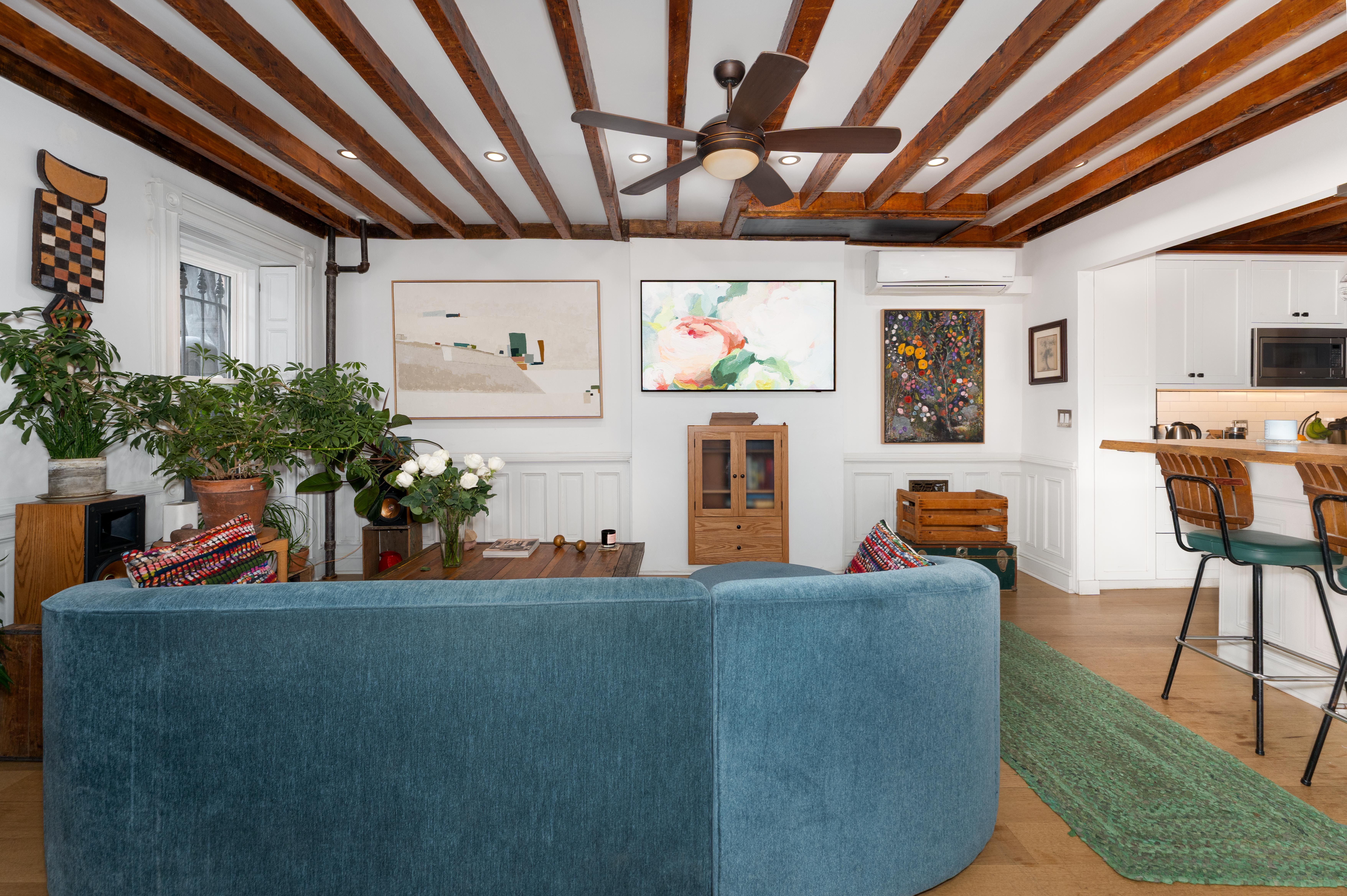 Bedstuy Belle | Bed-Stuy | Two-Story Apartment w/ Hot Tub, Sauna & Gym photo 8