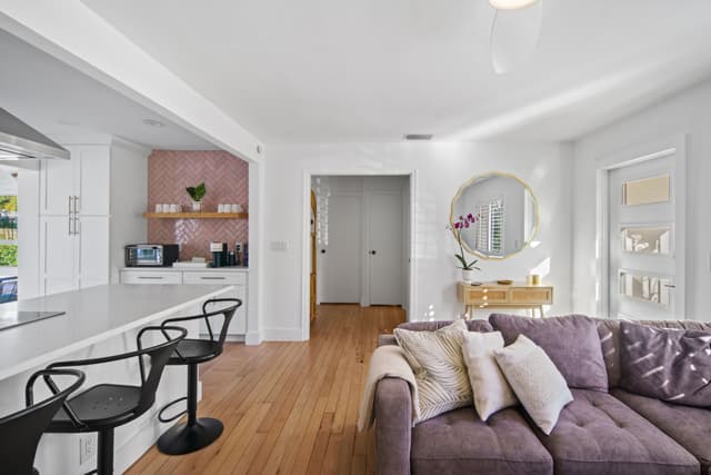 Image of Living space #5