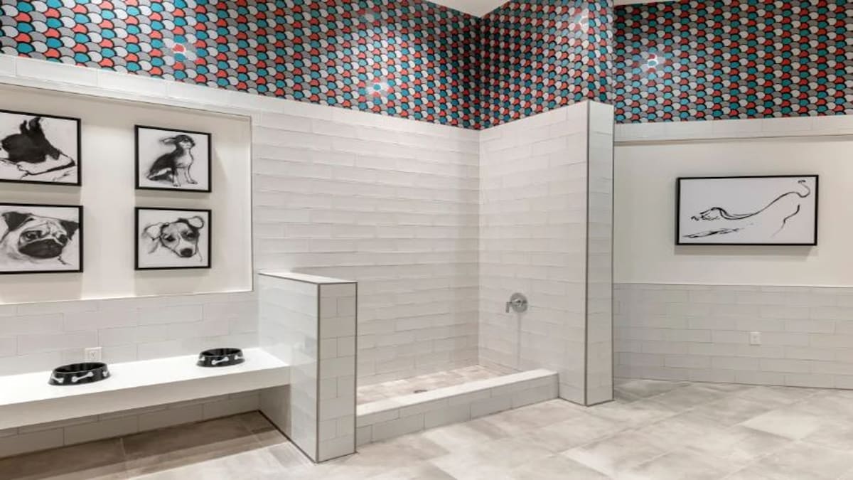 Palm Haven | Flagler Village | Apartment with Balcony & Rooftop Pool photo 51