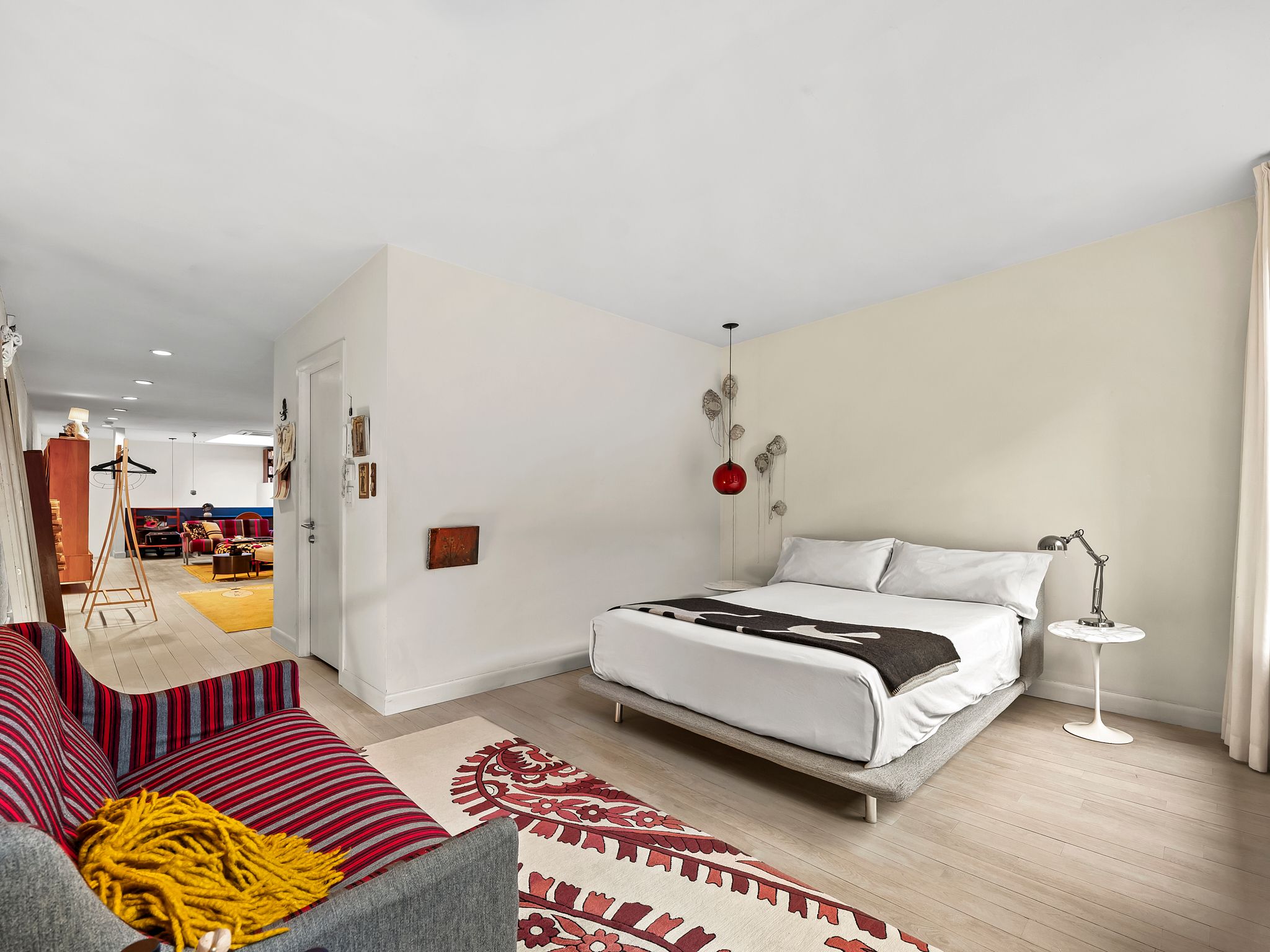 The Crosby Loft | SoHo | Historic Duplex Loft with Sauna photo 33