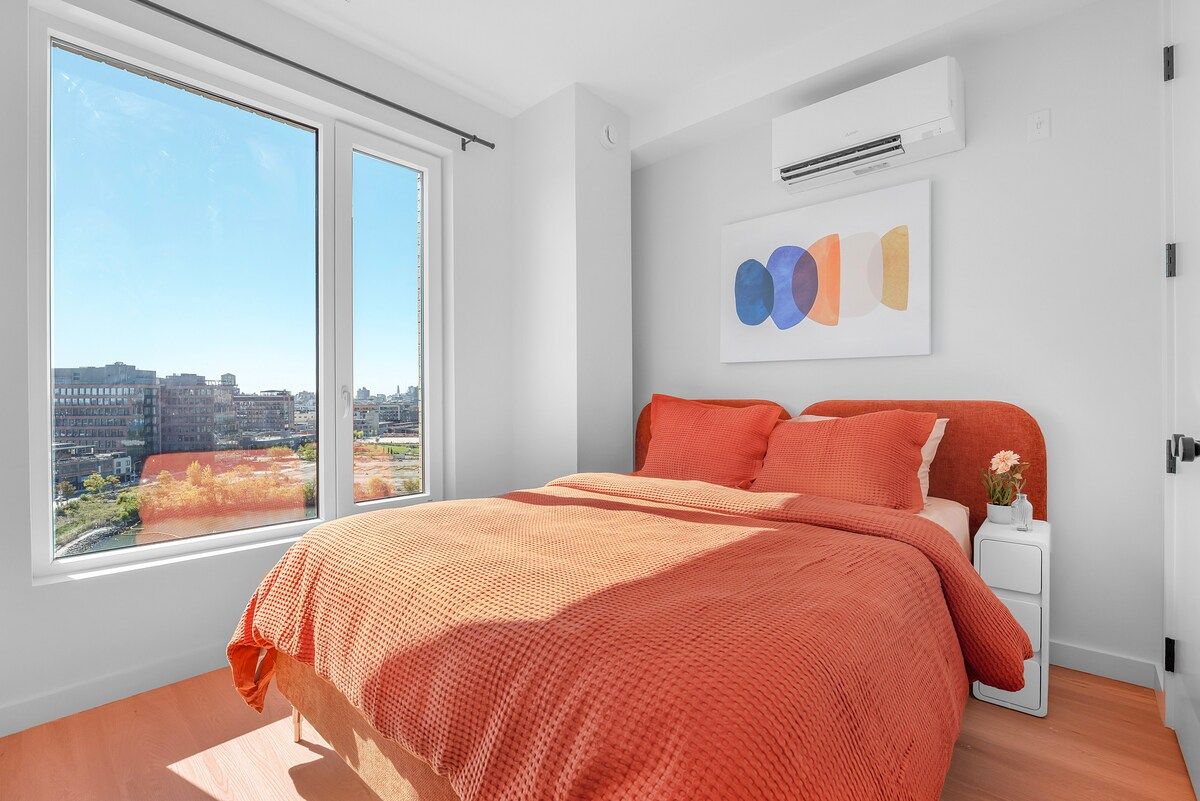 Seren 1108 | Greenpoint | PH with Private Terrace & City Views photo 11