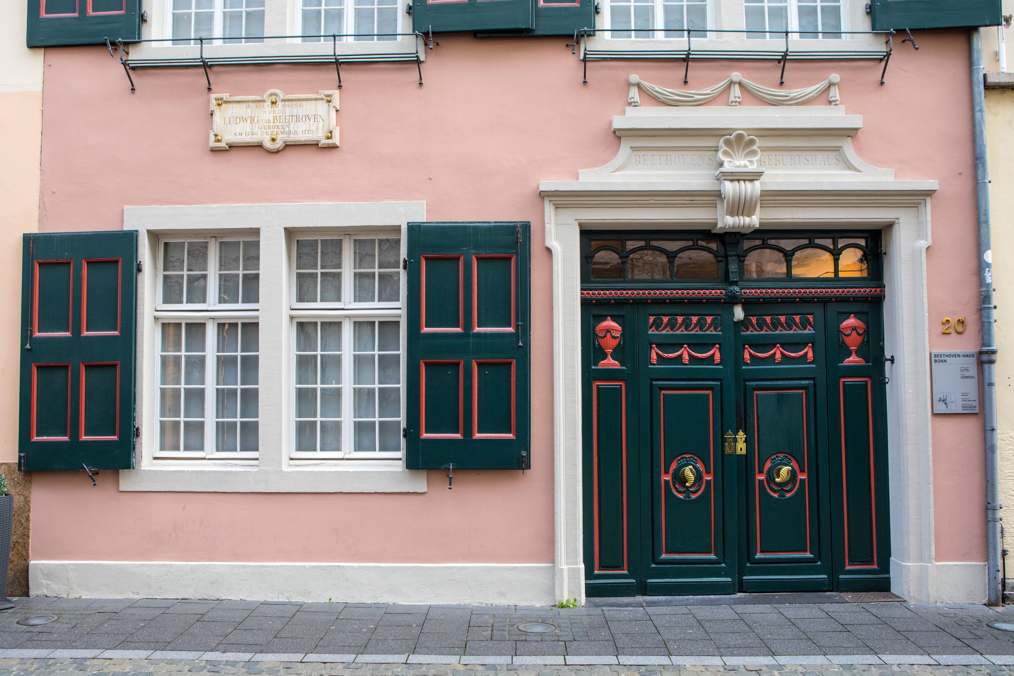 The 1770 House Restaurant & Inn