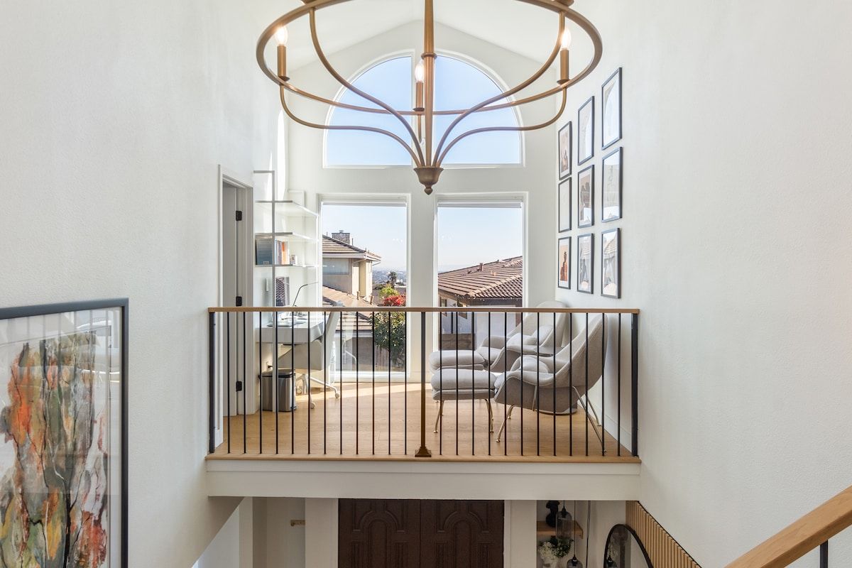 Casa Noire | Baldwin Hills | Luxe Hillside Villa with Hot Tub photo 38