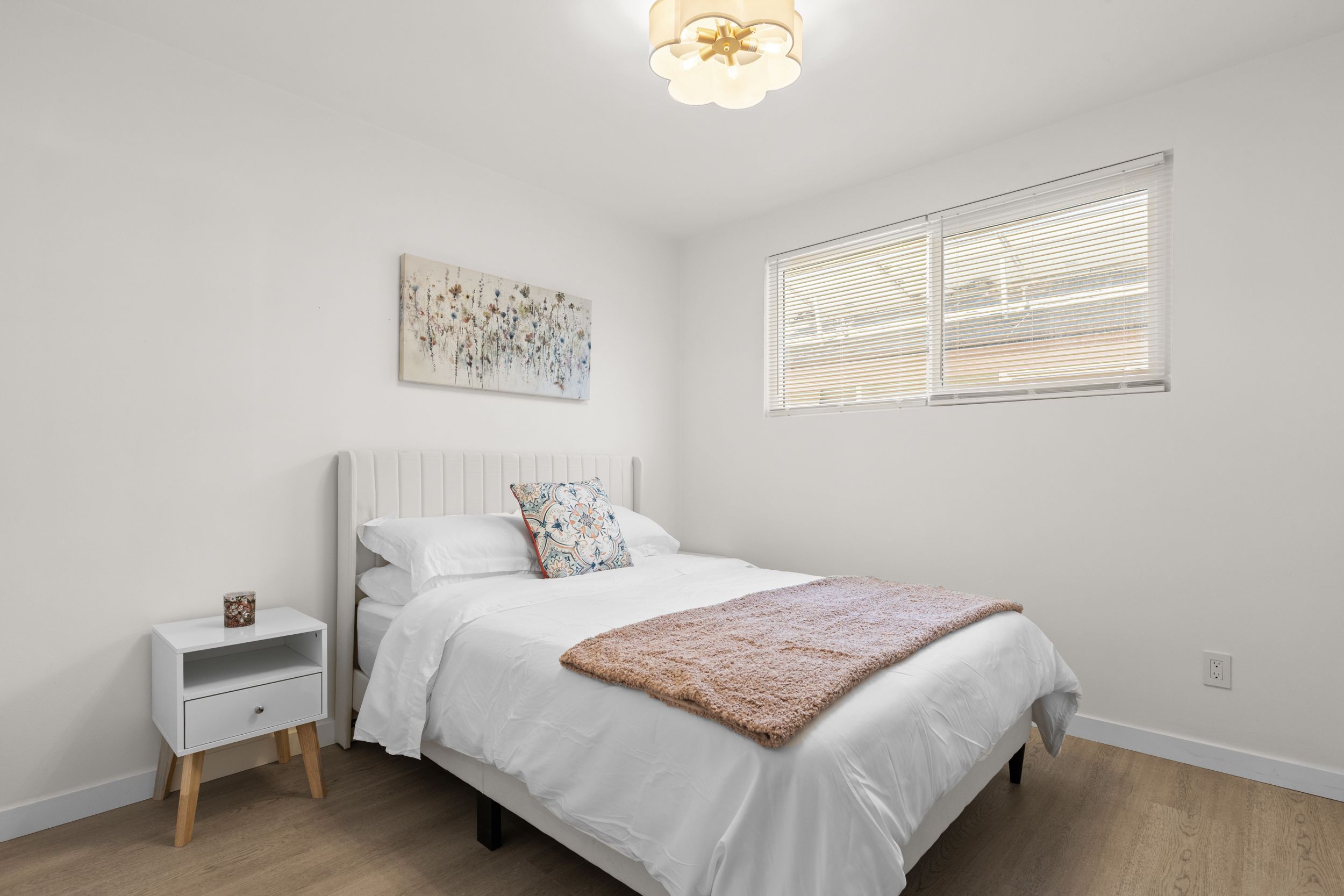 Whitaker Place | Northridge | Modern Designer Home photo 26