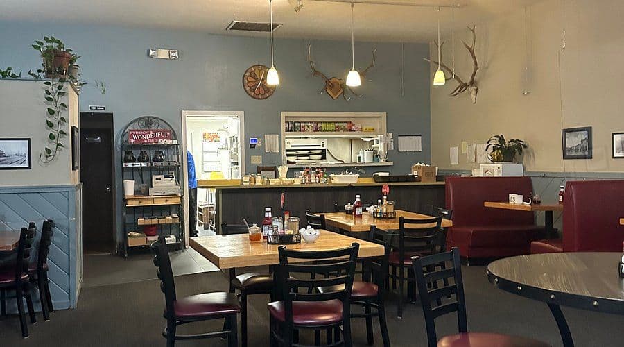 Two Rivers Café