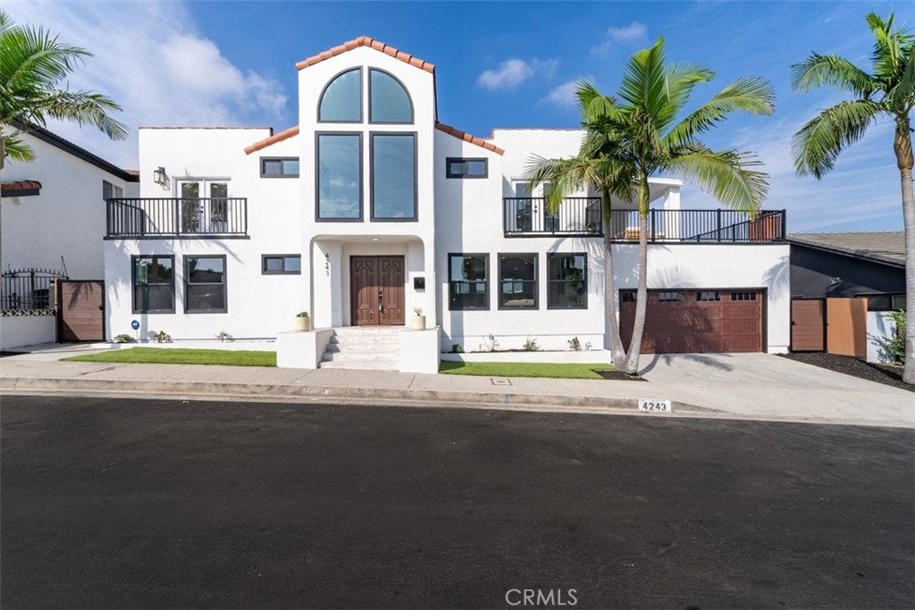 Casa Noire | Baldwin Hills | Luxe Hillside Villa with Hot Tub photo 5