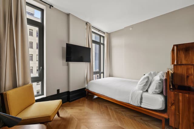 Image of Living space #2