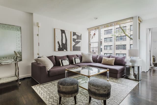 Image of Living space #2