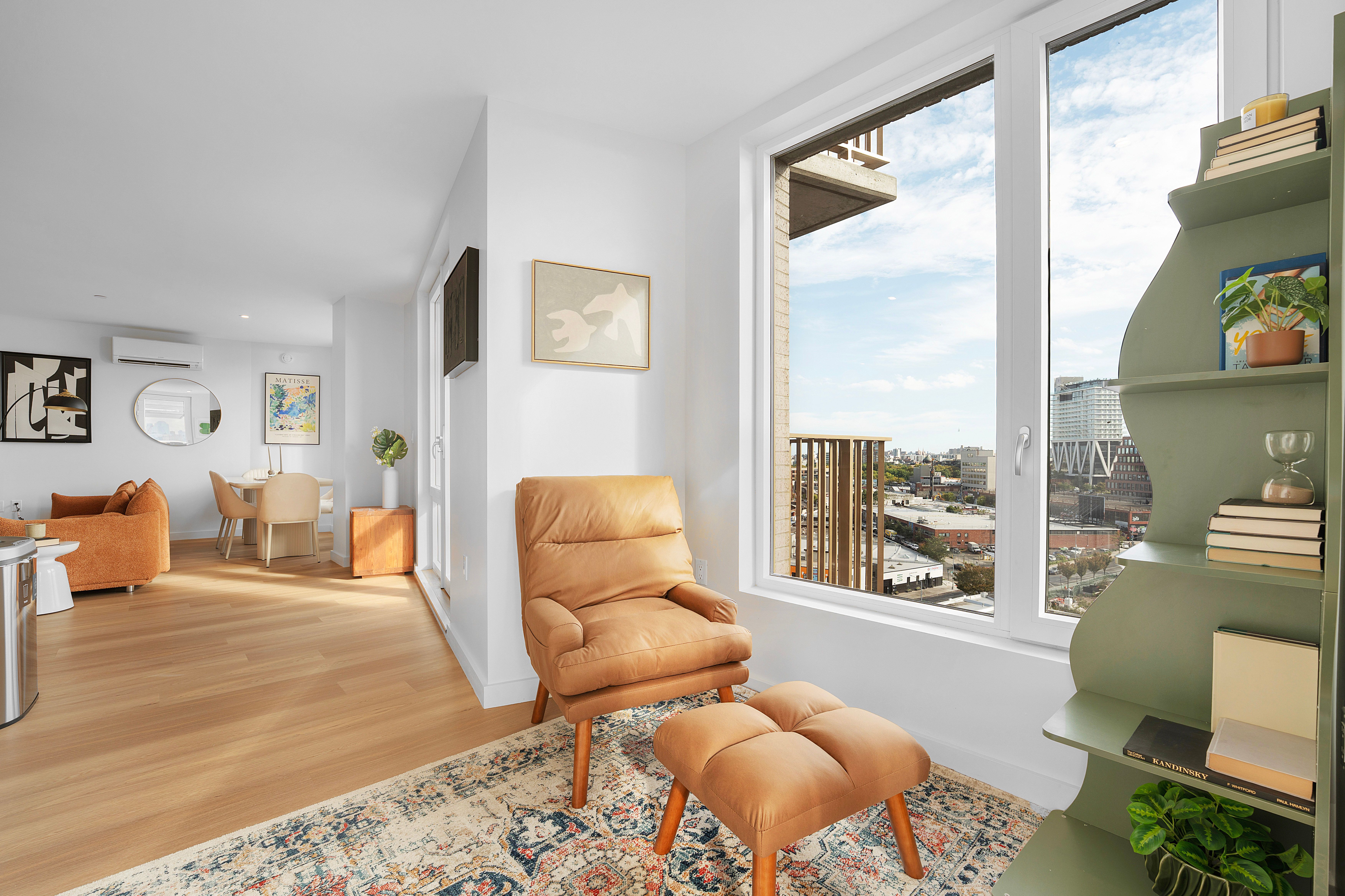 Seren 1006 | Greenpoint | Penthouse w/ Private Deck & River Views photo 13