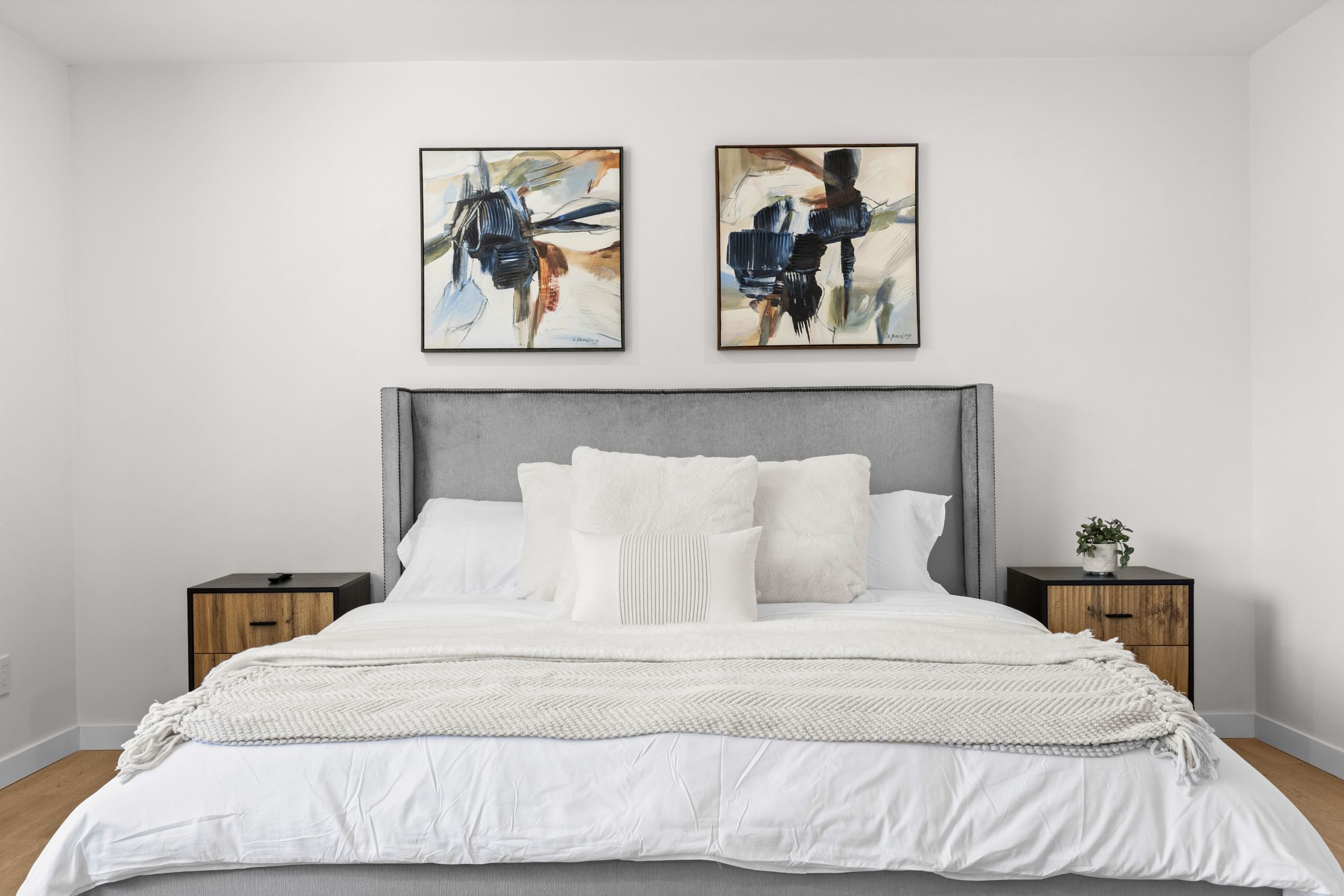 Whitaker Place | Northridge | Modern Designer Home photo 16