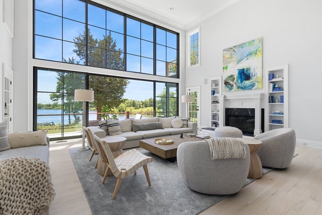 Image of Living space #1