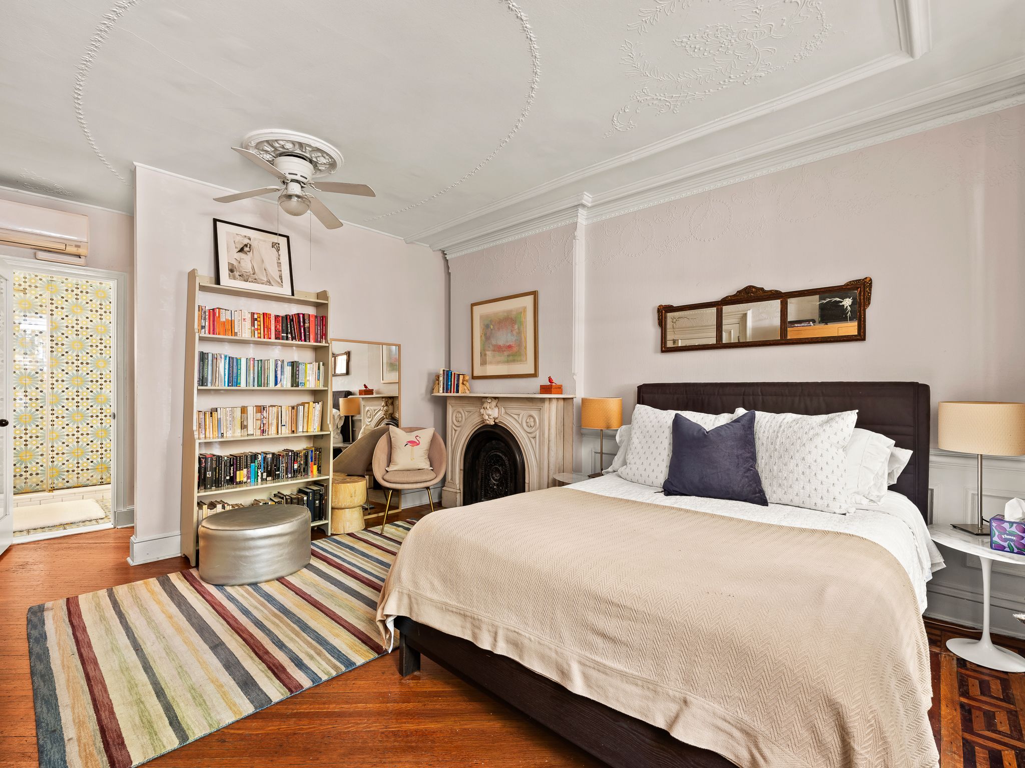 Grand Place | Clinton Hill | Brownstone Duplex w/ Private Garden photo 21