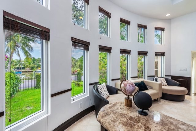 Image of Living space #7