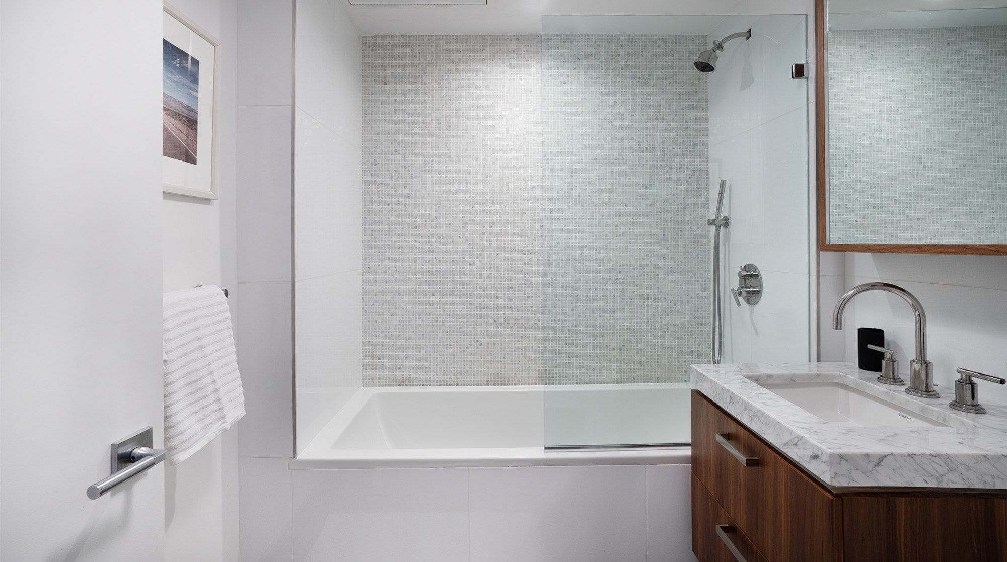 Union Residence | Williamsburg | Modern Apartment with City Views photo 11