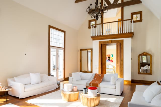 Image of Living space #3