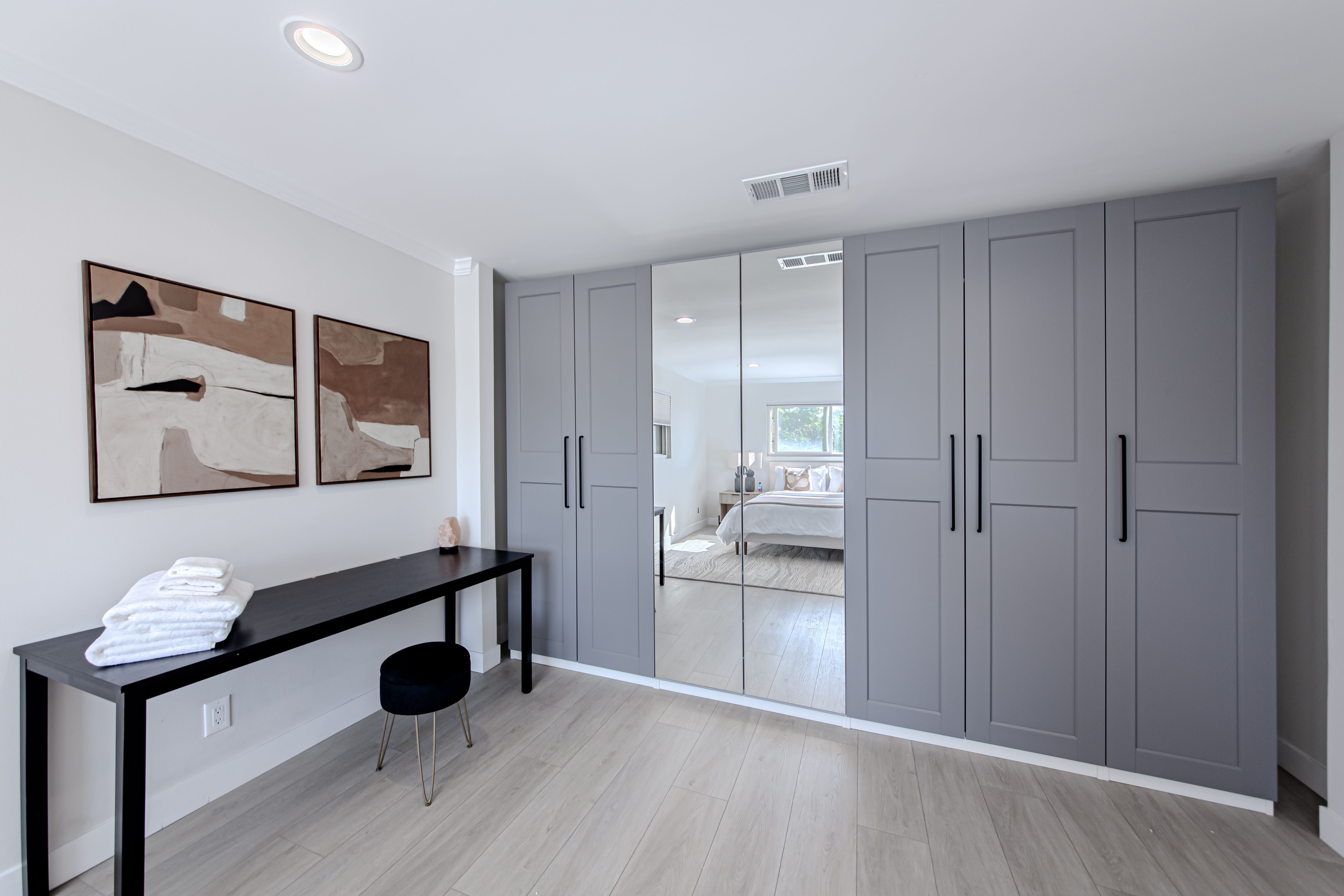 Casa Formosa | Fairfax | Hollywood Home w/ Pool & Modern Interior photo 16