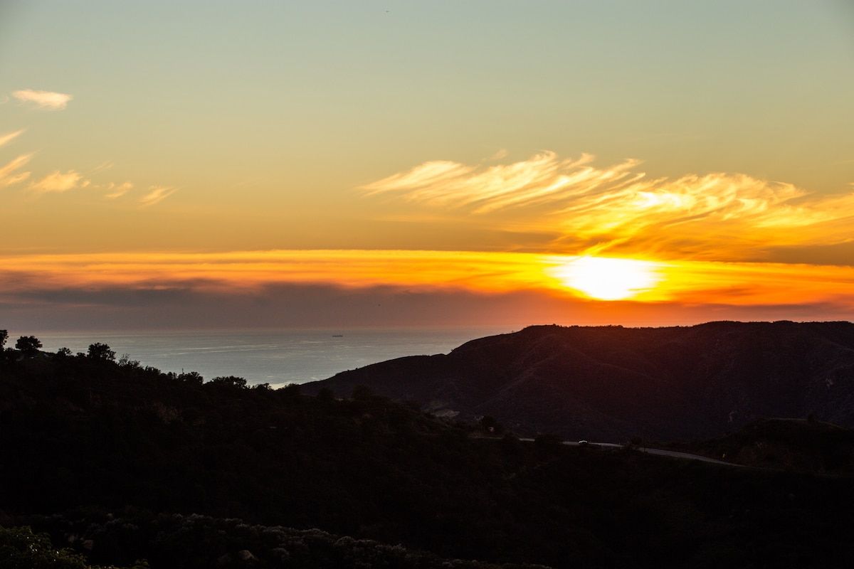 Malibu Sky View Estate | Malibu Hills | Private Estate with Pool & Mountain Views photo 41