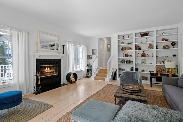 Image of Living space #2