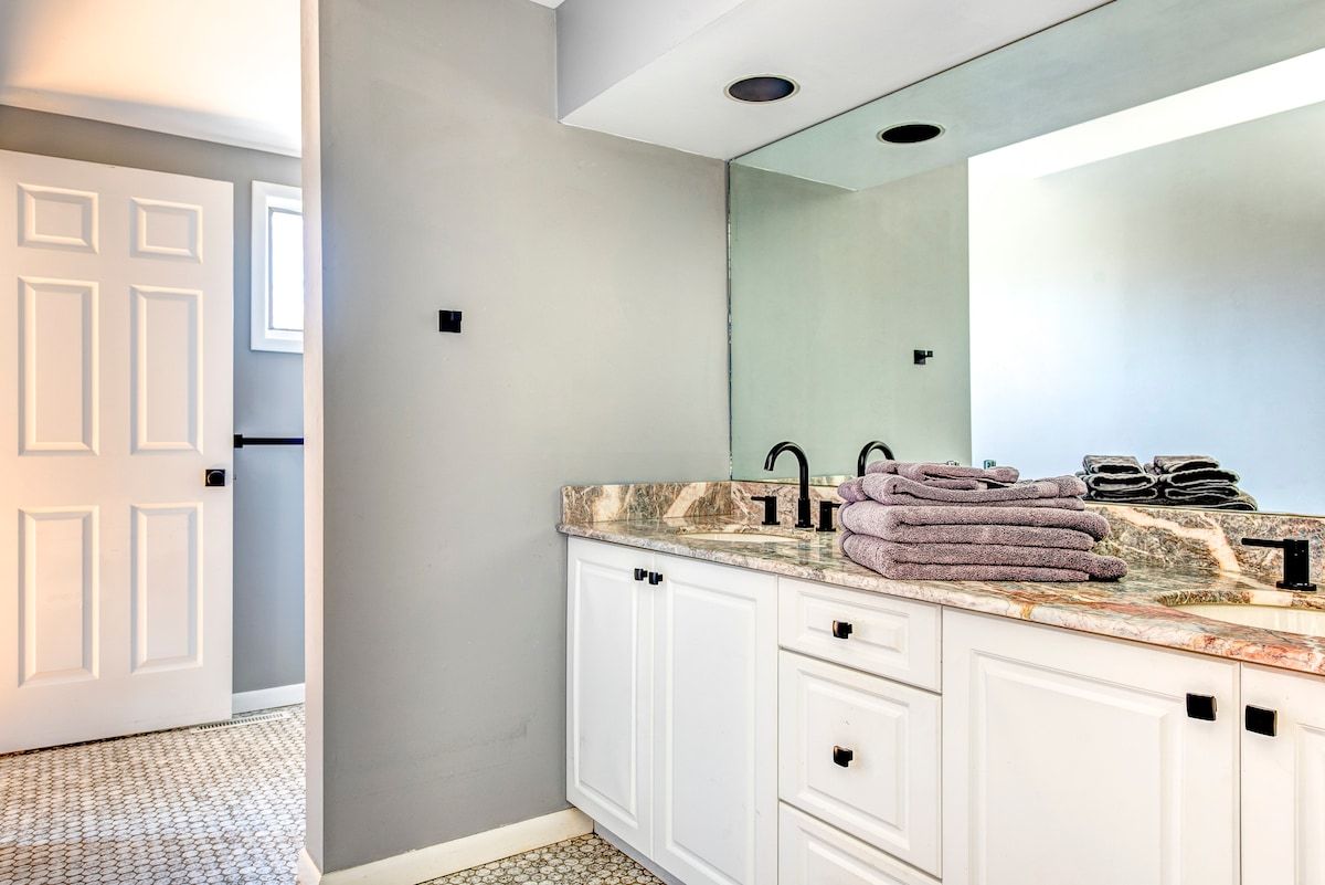 Remsen Retreat | Remsenburg | Stylish Home with Private Pool photo 16