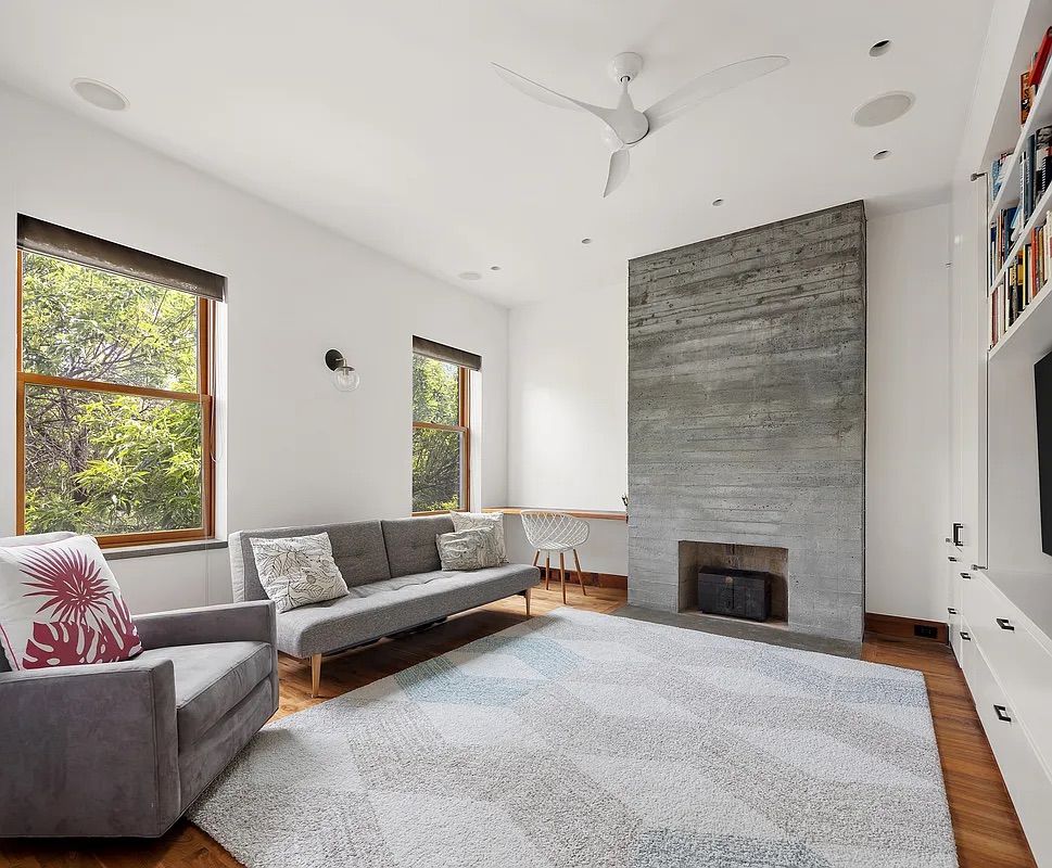 Image of Living space #3