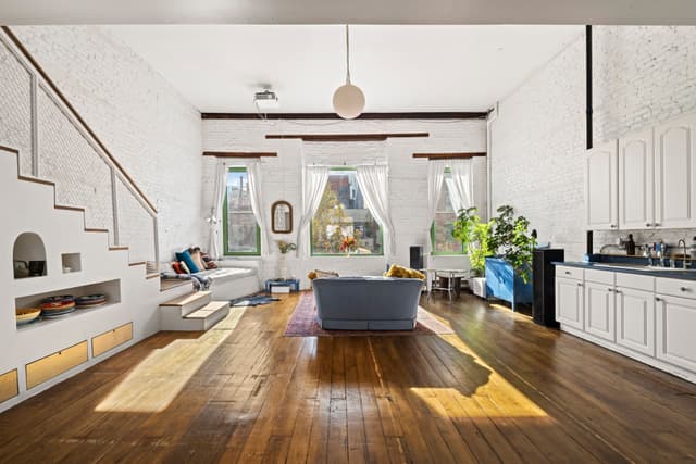 Image of Living space #1