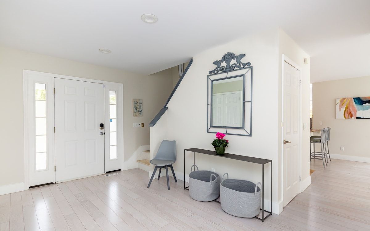 Scrimshaw Estate | Southampton | Home with Pool, Spa & Bay Access photo 17