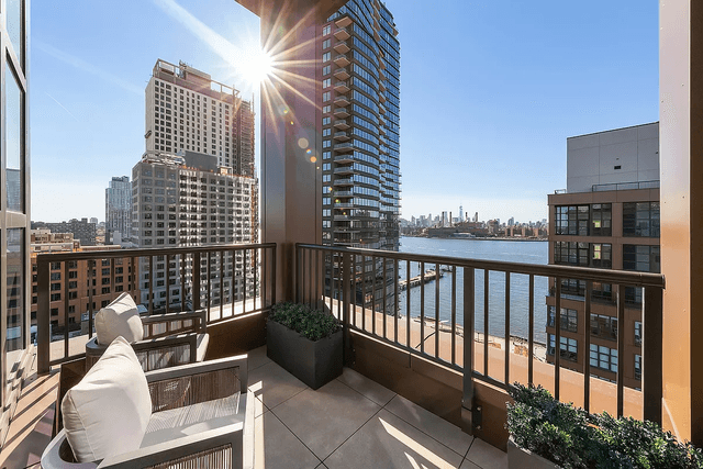 Image of Living space #3