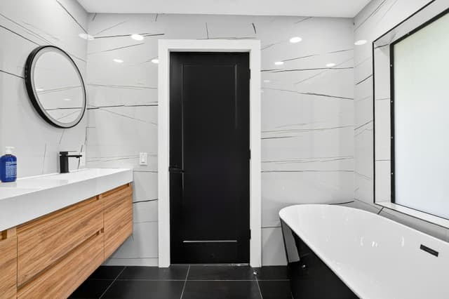 Image of Living space #11