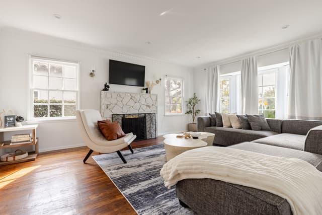 Image of Living space #3